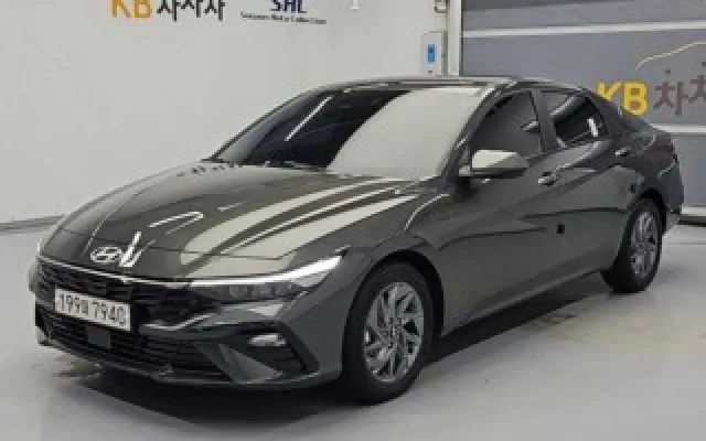 아반떼하이브리드 중고차 더 뉴 아반떼 하이브리드 (CN7) 1.6 HEV 매물 사진 3 - 2023/09 11,870km